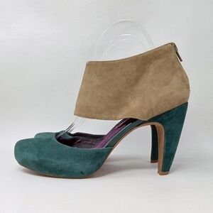 Pink Studio Courtney Green And Tan Suede Ankle Strap Heels, Women's Size 8.5